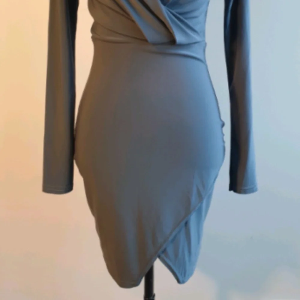 NWT Missguided bluish-gray long sleeve dress, US size 4 - Picture 5 of 5